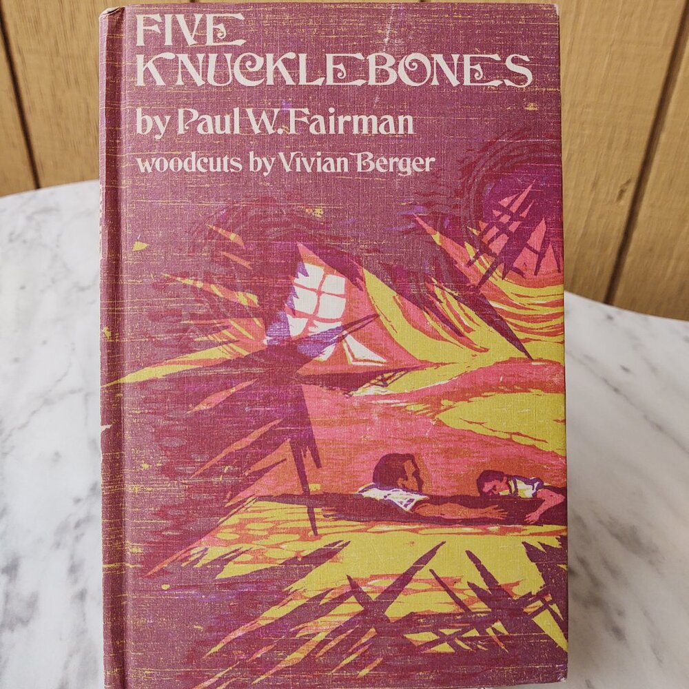 FIVE KNUCKLEBONES PAUL W FAIRMAN HISTORICAL ADVENTURE WEEKLY READER CHILDREN BOO